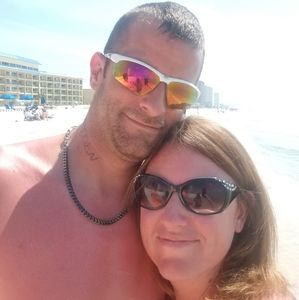 Meet your Posher, Casey n